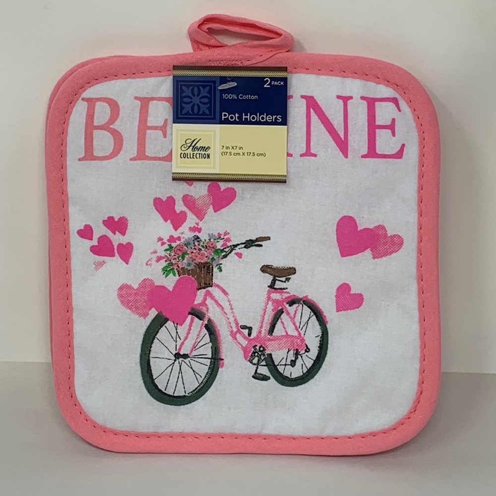 New! Valentine's "Be Mine" Bicycle Hearts Kitchen 2 Pot Holders Set Baking